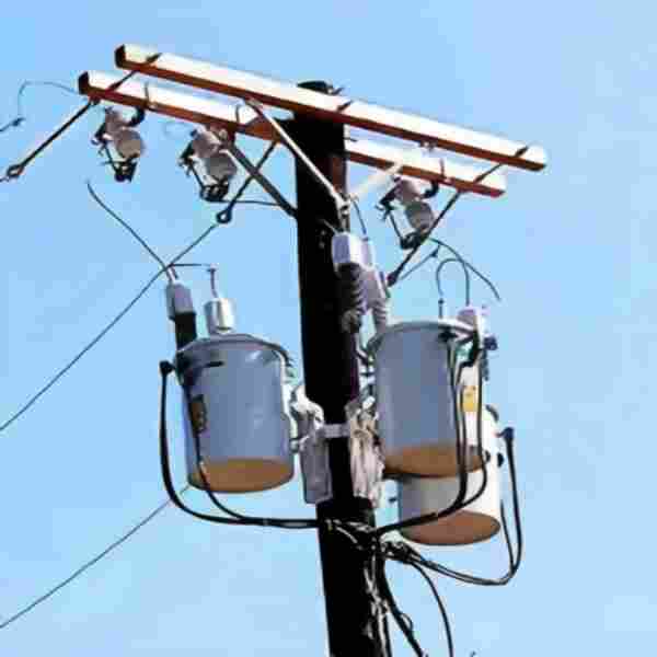 10kV to 200V/240V Pole Mounted Single Phase Transformer with 35kV Input and 440V Output 10kV to 200V/240V Pole Mounted Single Phase Transformer with 35kV Input and 440V Output